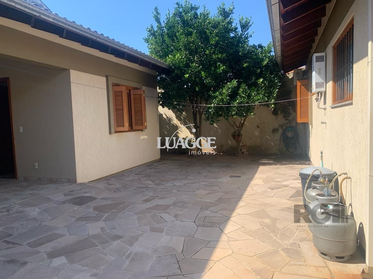 Casa à venda com 3 quartos, 184m² - Foto 5