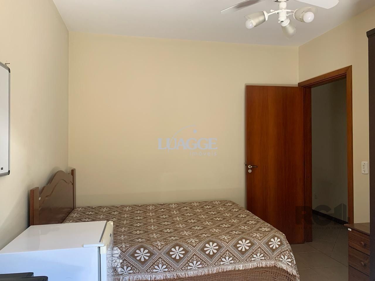 Casa à venda com 3 quartos, 184m² - Foto 15