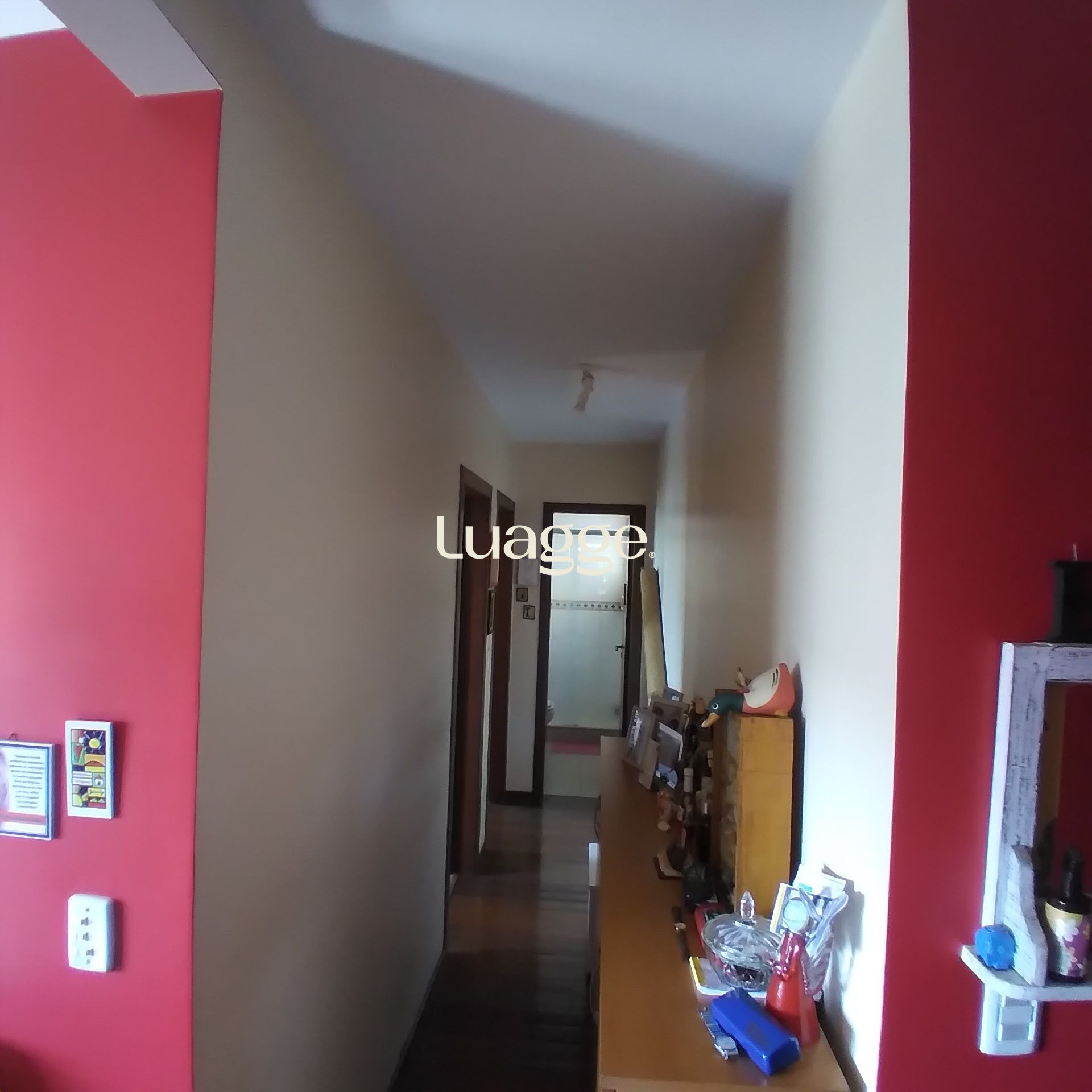 Apartamento à venda com 2 quartos, 70m² - Foto 4