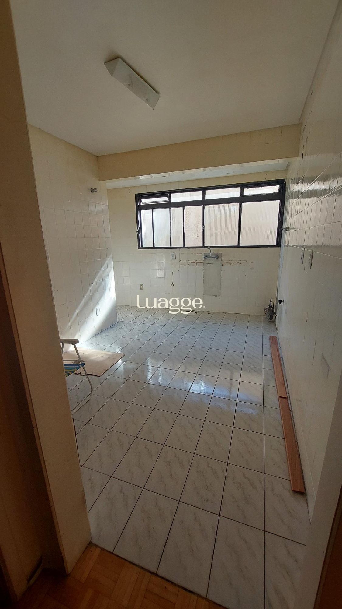 Apartamento à venda com 2 quartos, 73m² - Foto 3