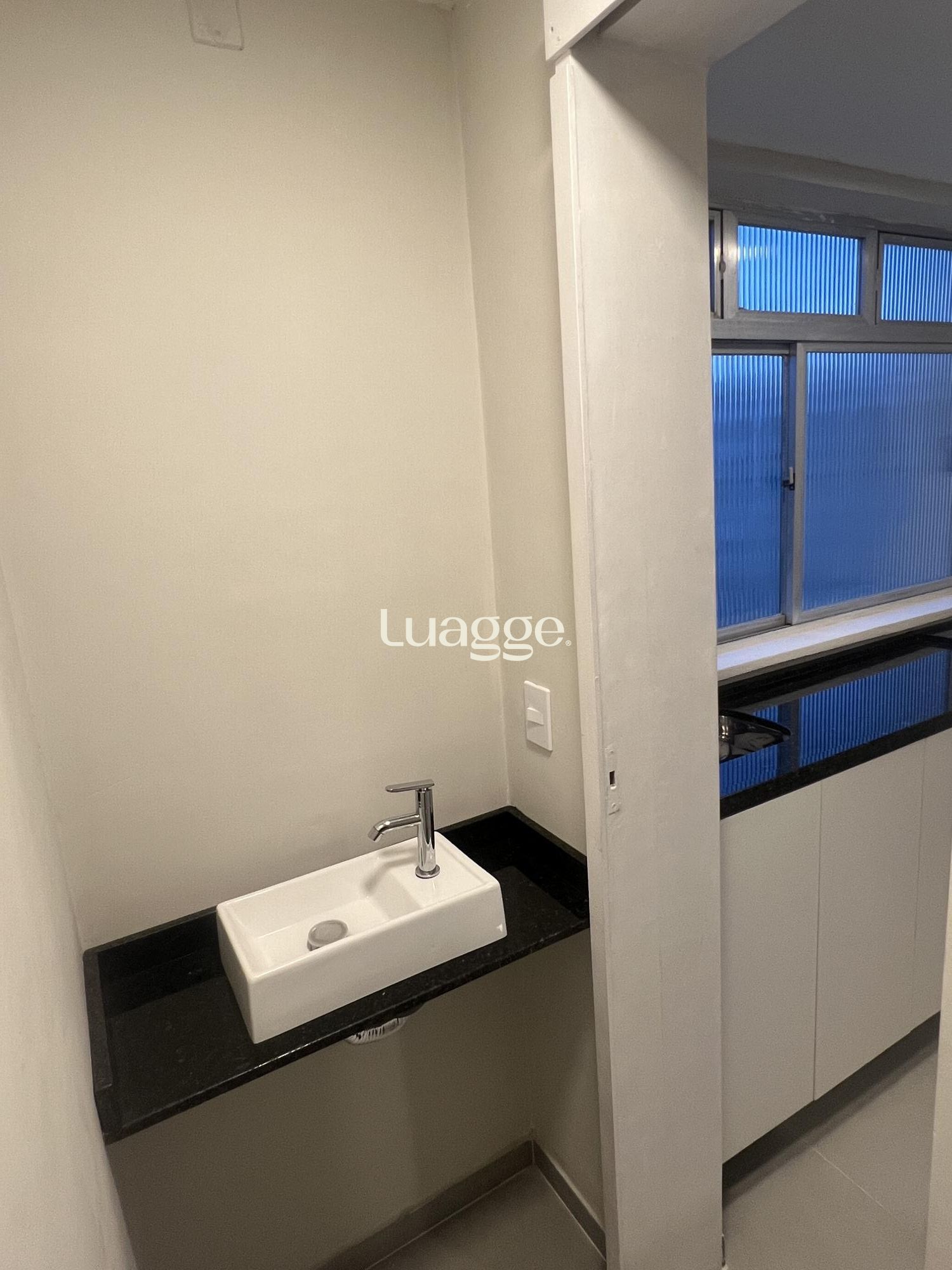 Apartamento à venda com 3 quartos, 79m² - Foto 9