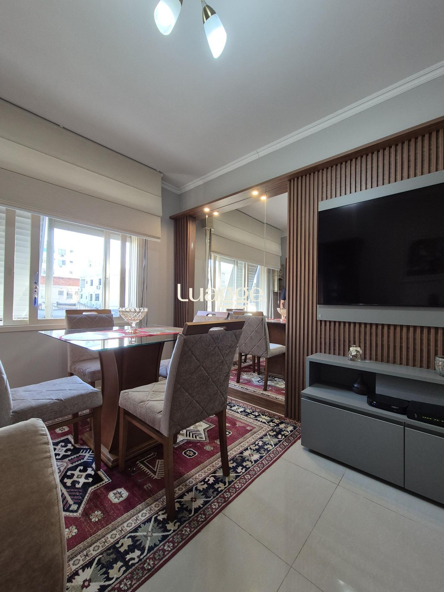 APARTAMENTO COM SUITE NO CONDOMÍNIO EDIFÍCIO MARQUES DE OLINDA