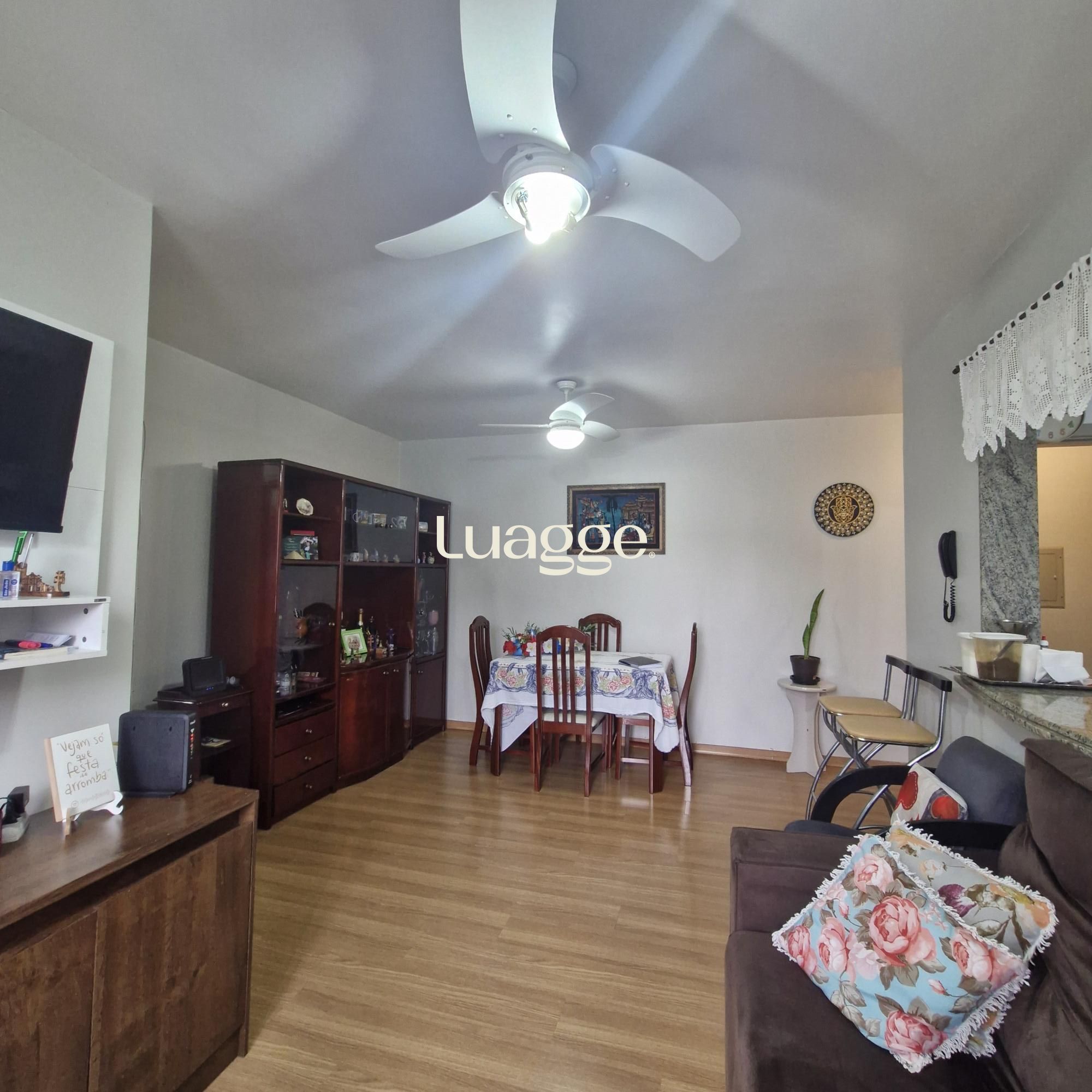 Apartamento à venda com 3 quartos, 70m² - Foto 3