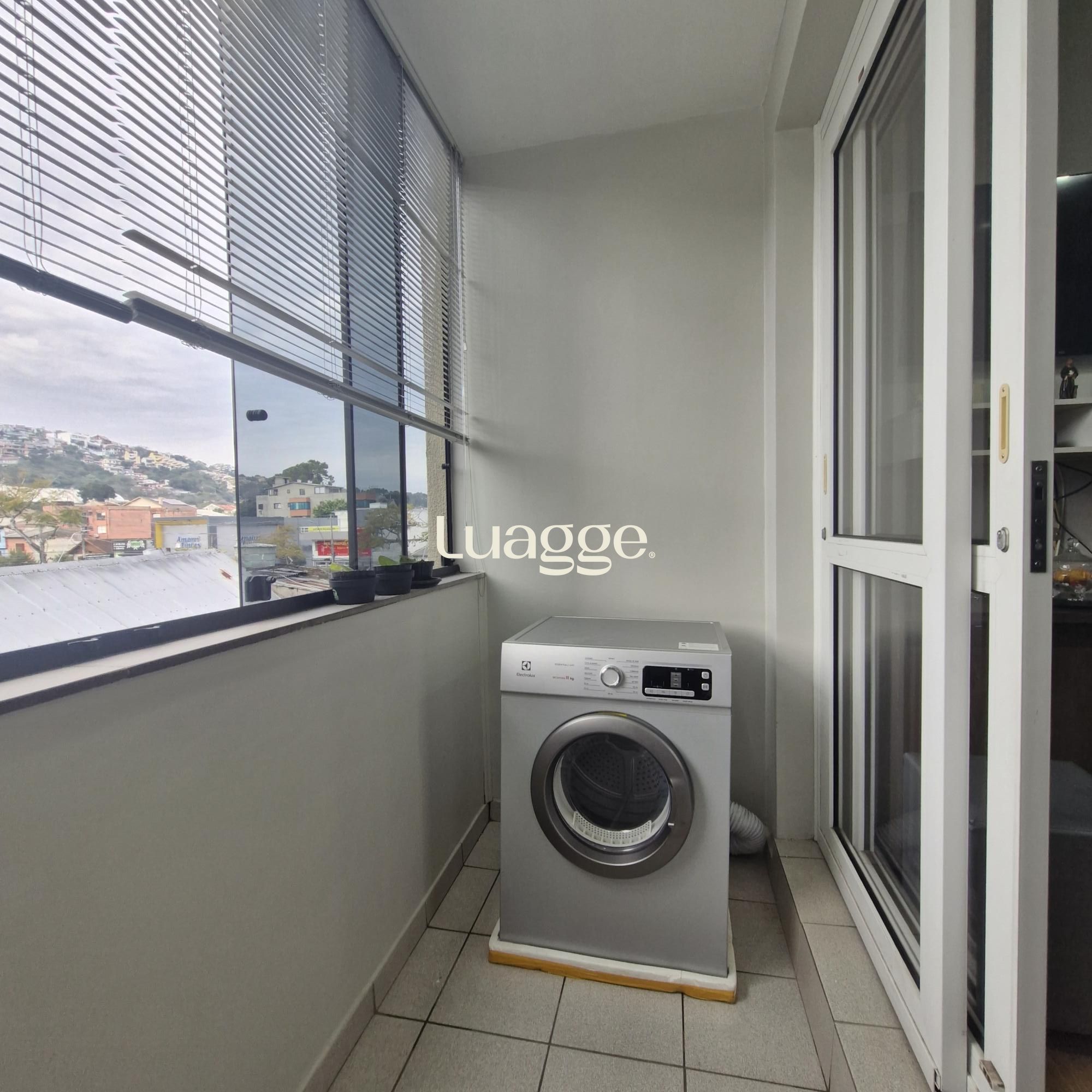 Apartamento à venda com 3 quartos, 70m² - Foto 4