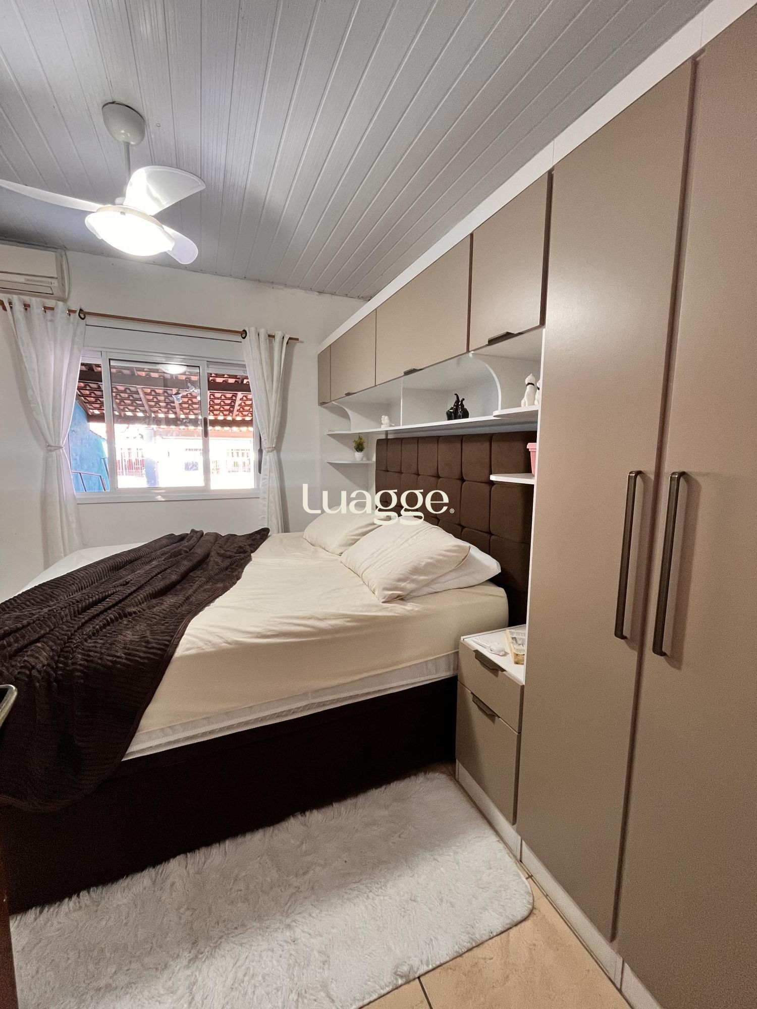 Casa à venda com 3 quartos, 52m² - Foto 12