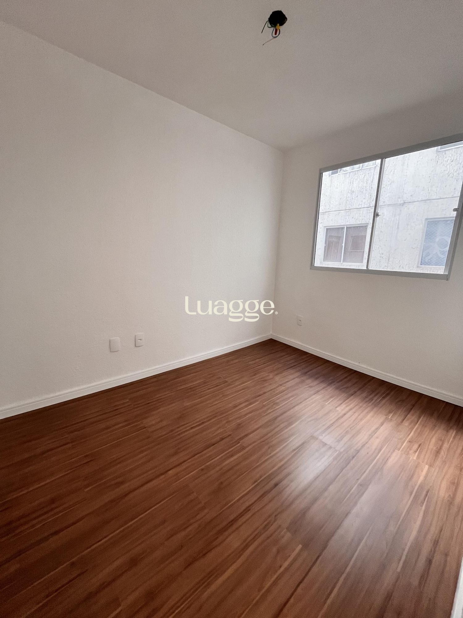 Apartamento à venda com 2 quartos, 42m² - Foto 4