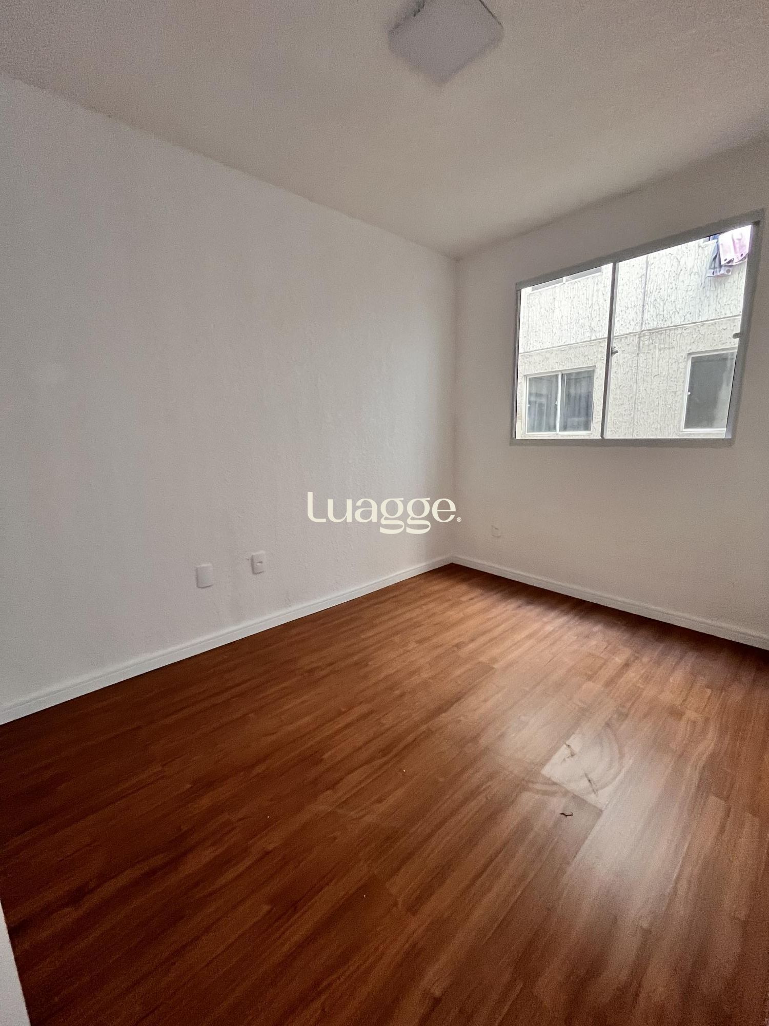 Apartamento à venda com 2 quartos, 41m² - Foto 2