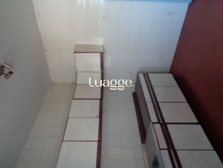 Apartamento à venda com 2 quartos, 67m² - Foto 8