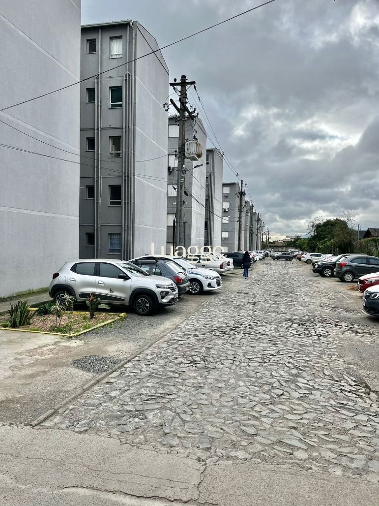 Apartamento à venda com 2 quartos, 41m² - Foto 2