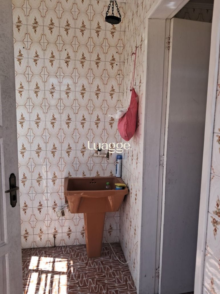 Casa à venda com 3 quartos, 151m² - Foto 22