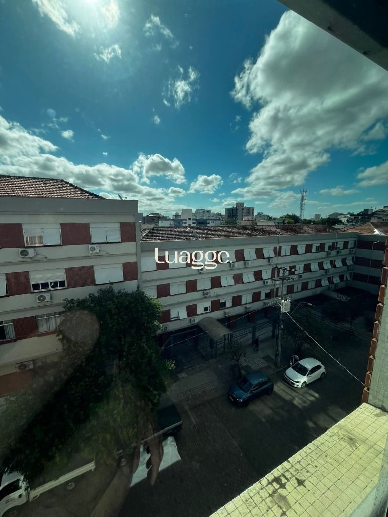 Apartamento à venda com 2 quartos, 61m² - Foto 11