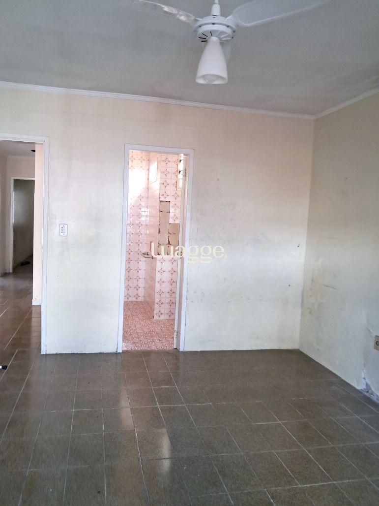 Casa à venda com 3 quartos, 151m² - Foto 10