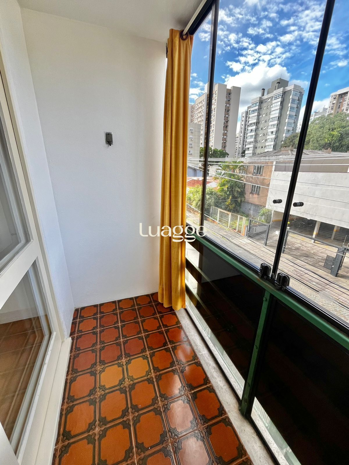 Apartamento à venda com 2 quartos, 68m² - Foto 7