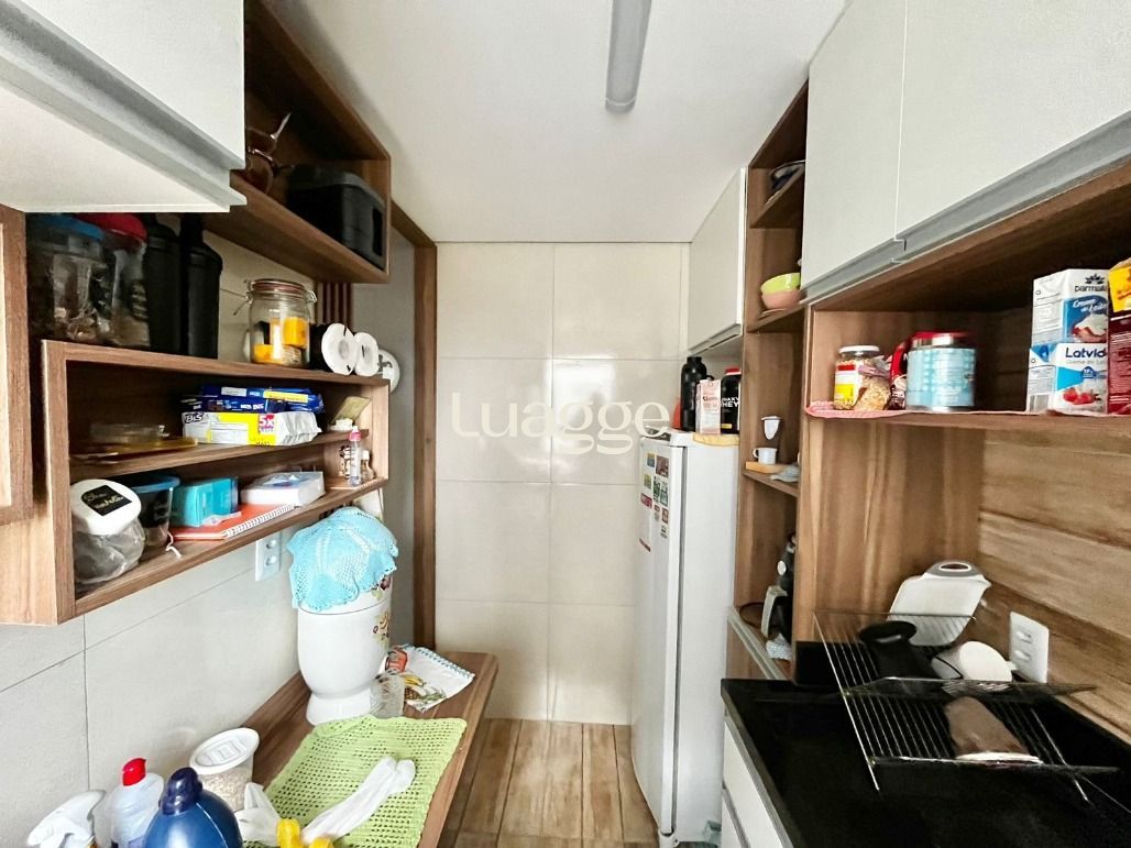 Apartamento à venda com 2 quartos, 41m² - Foto 27