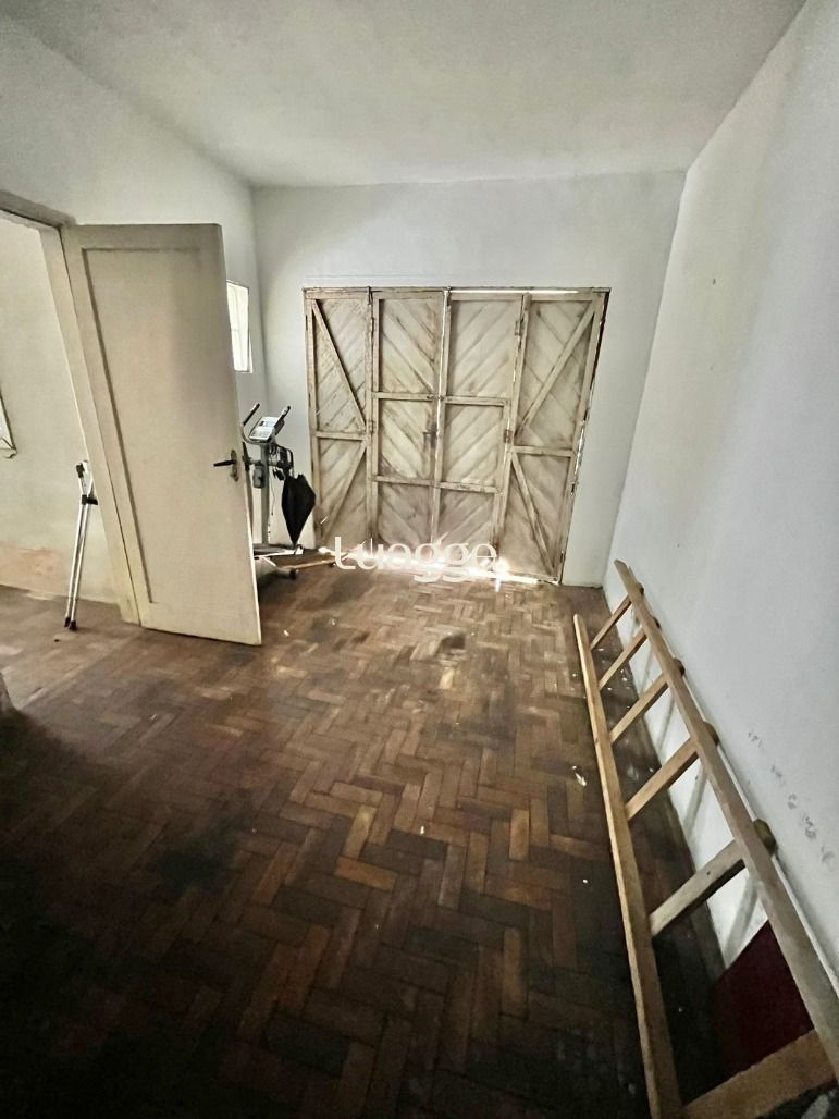 Casa à venda com 3 quartos, 151m² - Foto 37