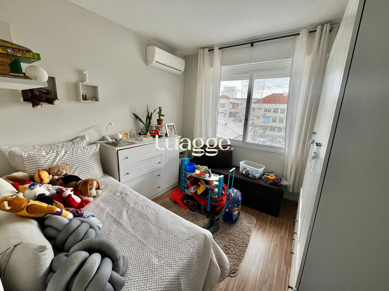 Apartamento à venda com 2 quartos, 78m² - Foto 13