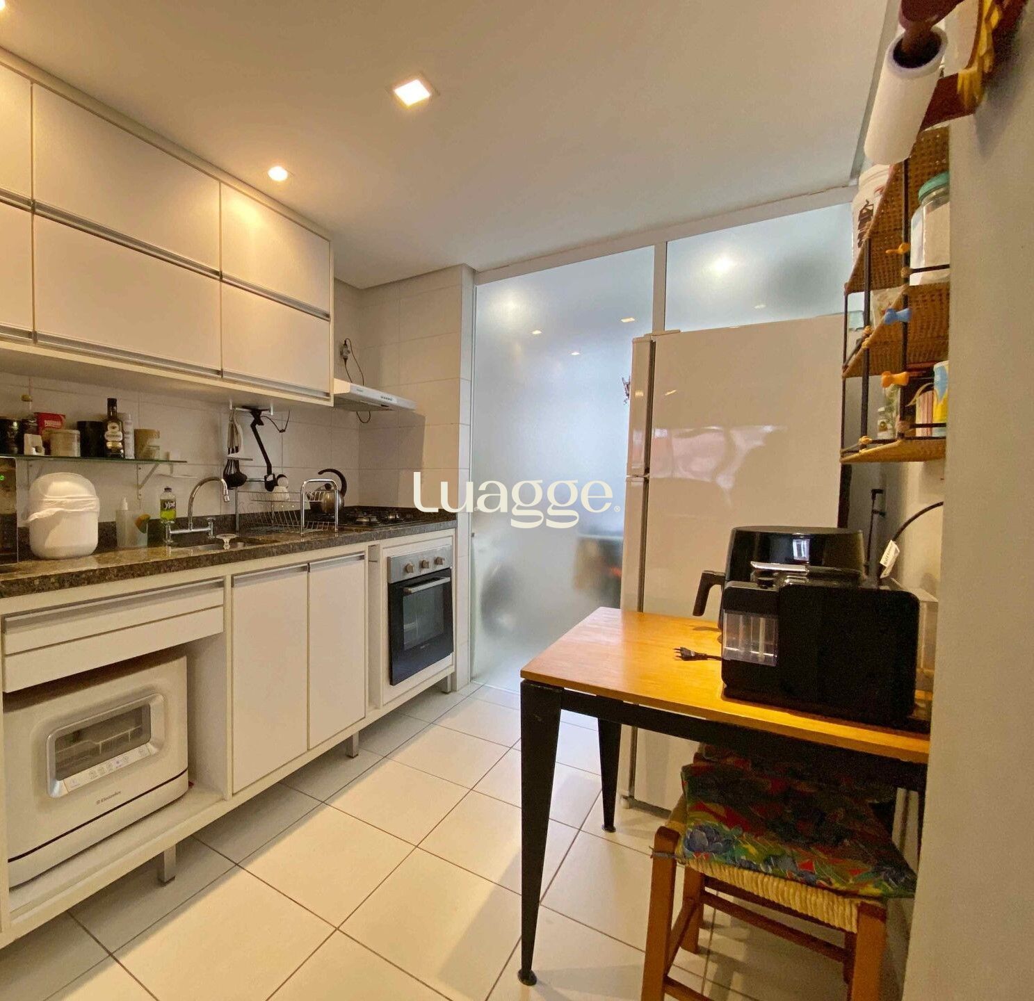 Apartamento à venda com 2 quartos, 83m² - Foto 6
