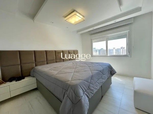 Apartamento à venda com 2 quartos, 86m² - Foto 9