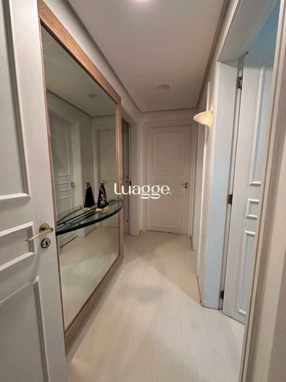 Apartamento, 3 quartos, 129 m² - Foto 2