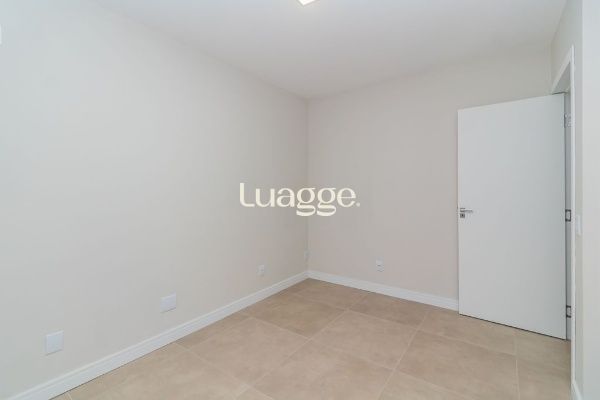 Apartamento à venda com 3 quartos, 113m² - Foto 19