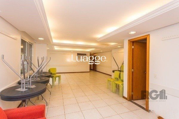Apartamento à venda com 2 quartos, 66m² - Foto 20