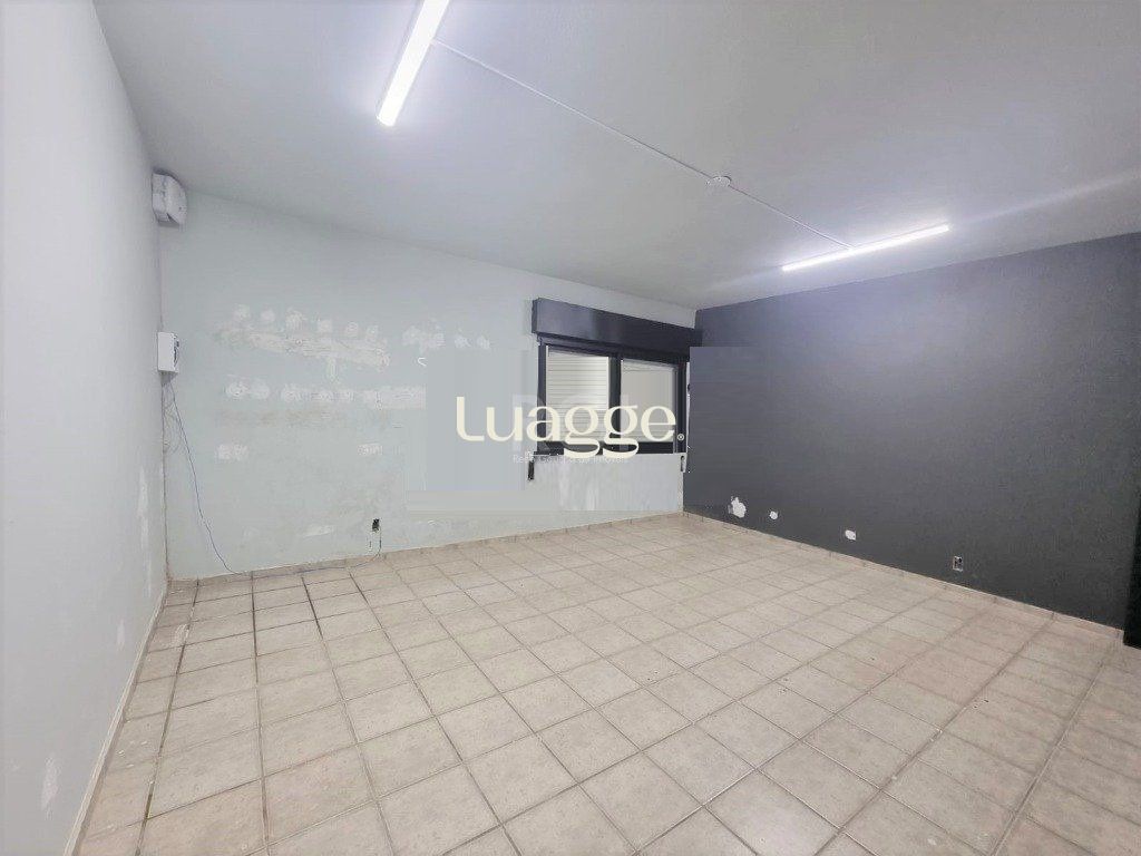 Casa à venda com 4 quartos, 300m² - Foto 12