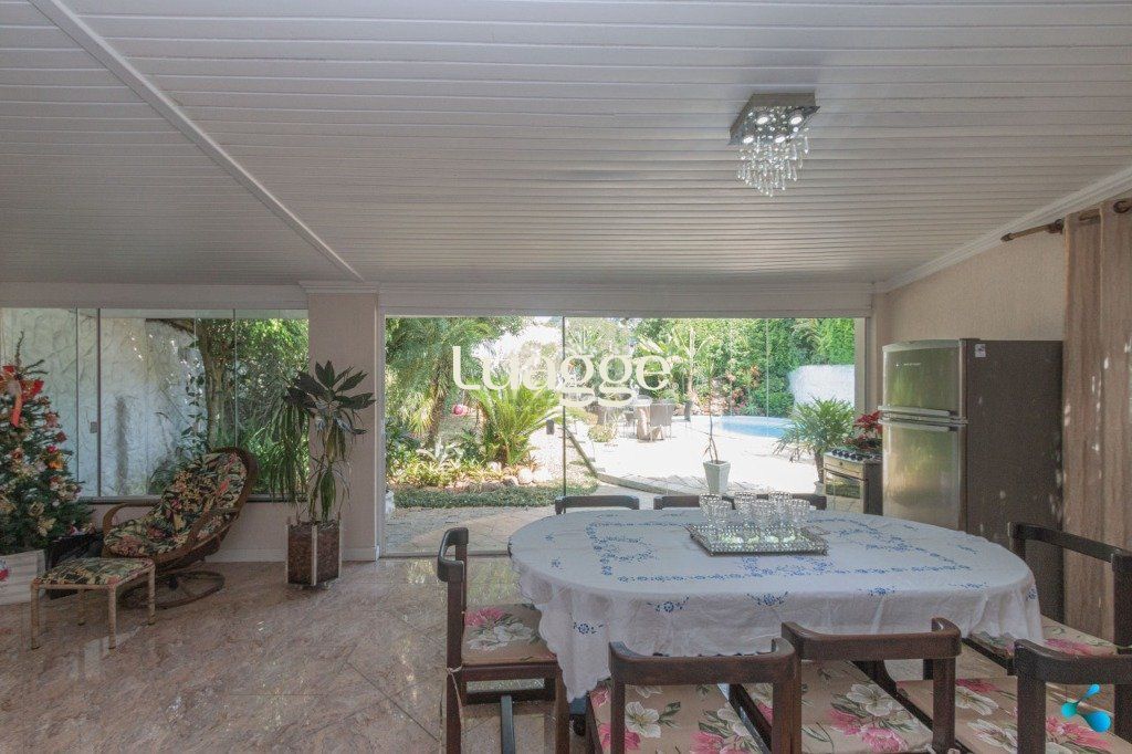 Casa à venda com 3 quartos, 241m² - Foto 62