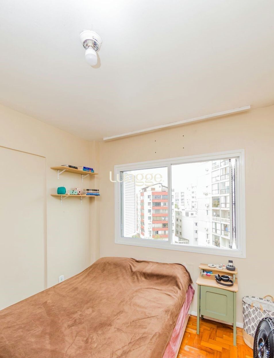 Apartamento à venda com 2 quartos, 77m² - Foto 8