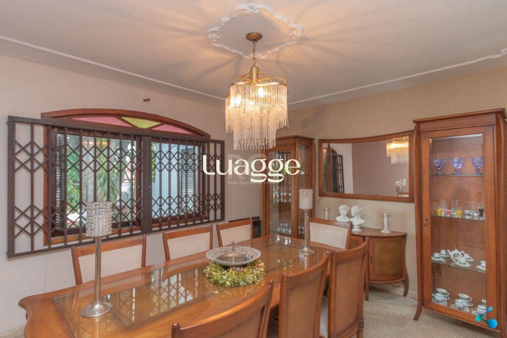Casa à venda com 3 quartos, 241m² - Foto 13