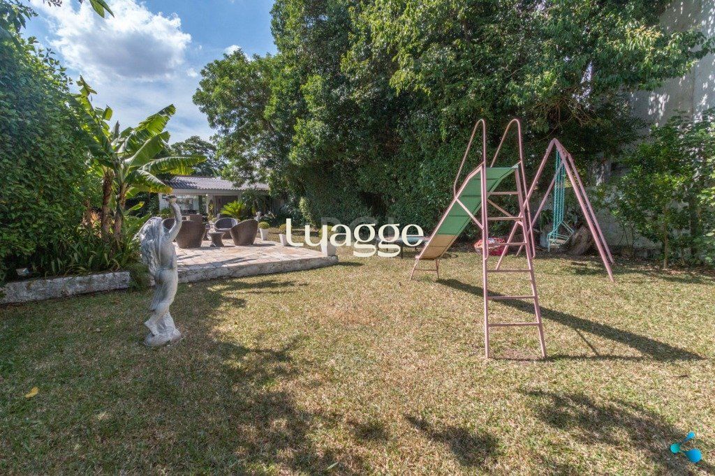 Casa à venda com 3 quartos, 241m² - Foto 85