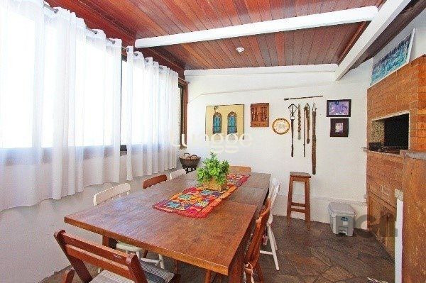 Cobertura à venda com 3 quartos, 222m² - Foto 2