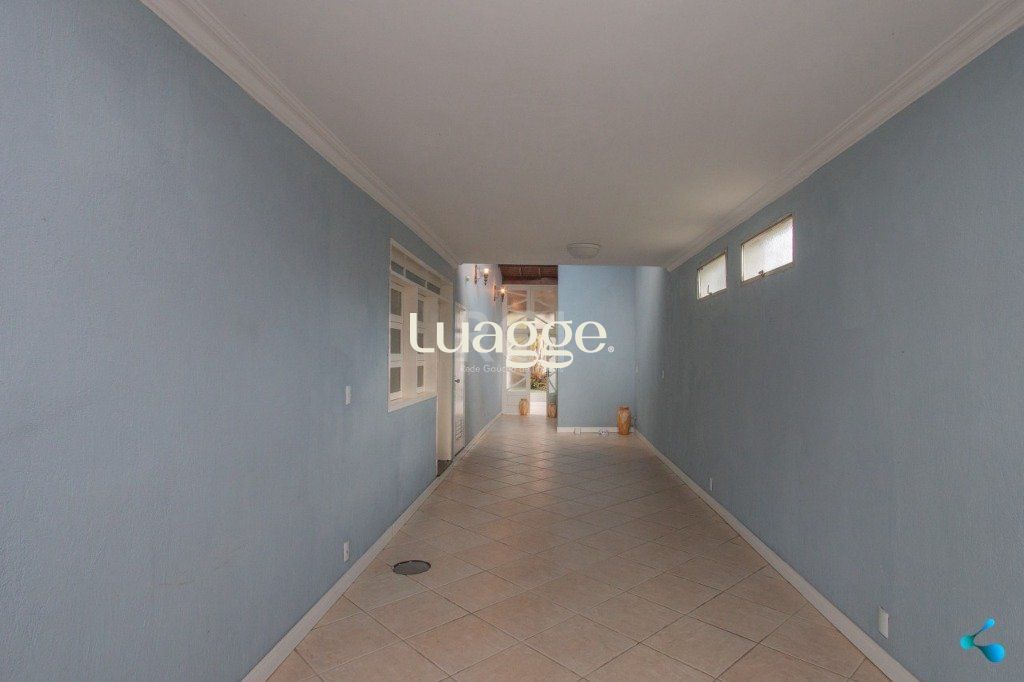 Casa à venda com 3 quartos, 241m² - Foto 44