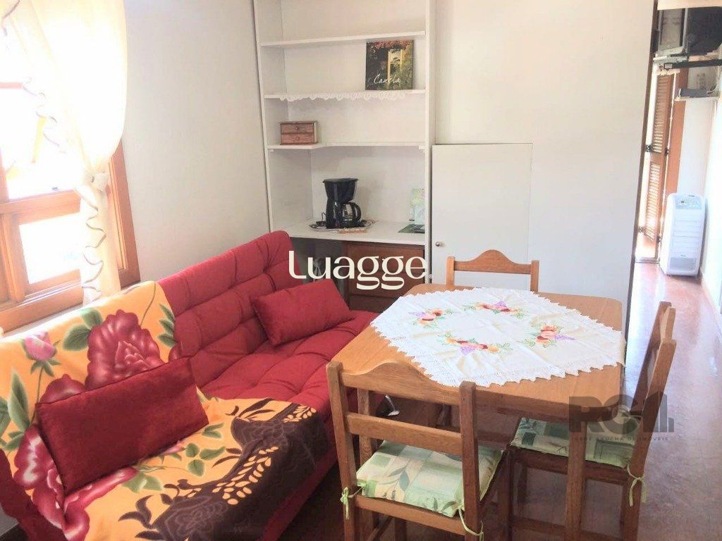 Kitnet e Studio à venda com 1 quarto, 40m² - Foto 2