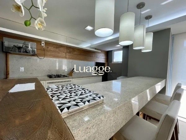 Apartamento à venda com 2 quartos, 86m² - Foto 6