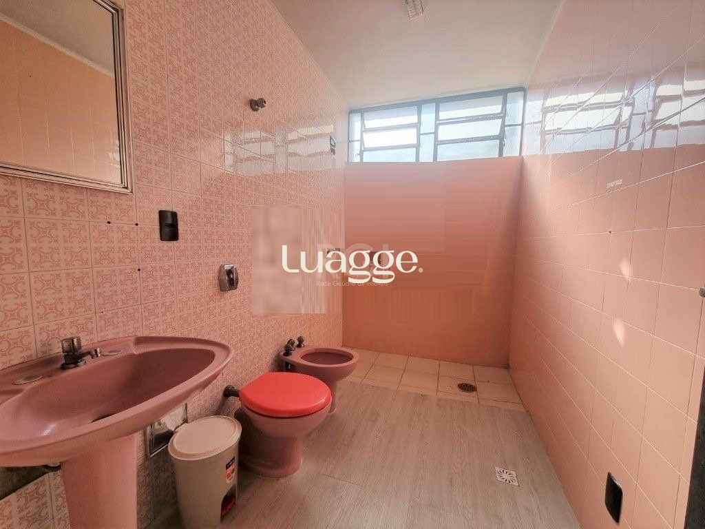 Casa à venda com 4 quartos, 300m² - Foto 27