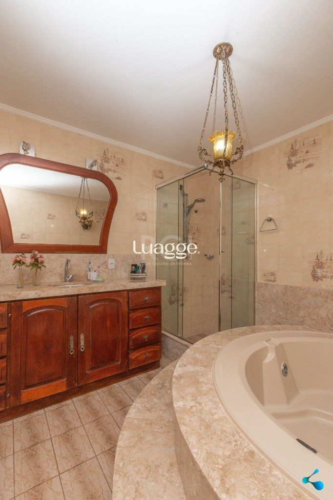 Casa à venda com 3 quartos, 241m² - Foto 25