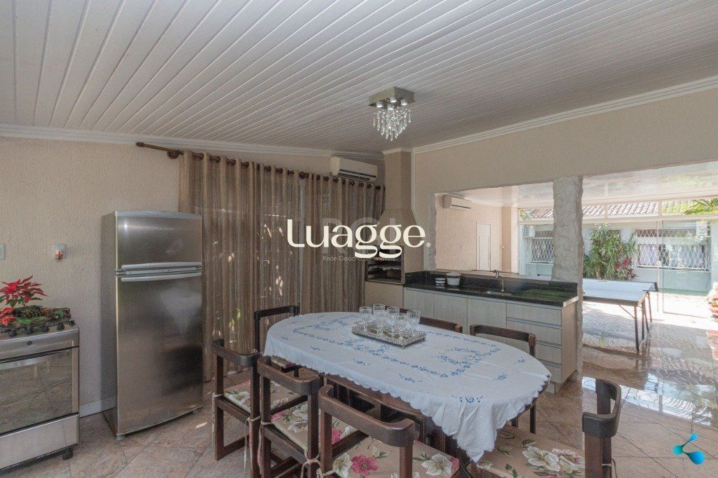 Casa à venda com 3 quartos, 241m² - Foto 66