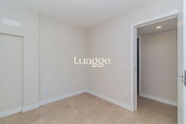 Apartamento à venda com 3 quartos, 113m² - Foto 15