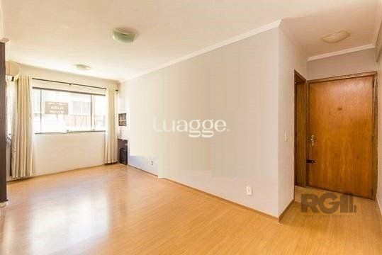 Apartamento à venda com 2 quartos, 69m² - Foto 2