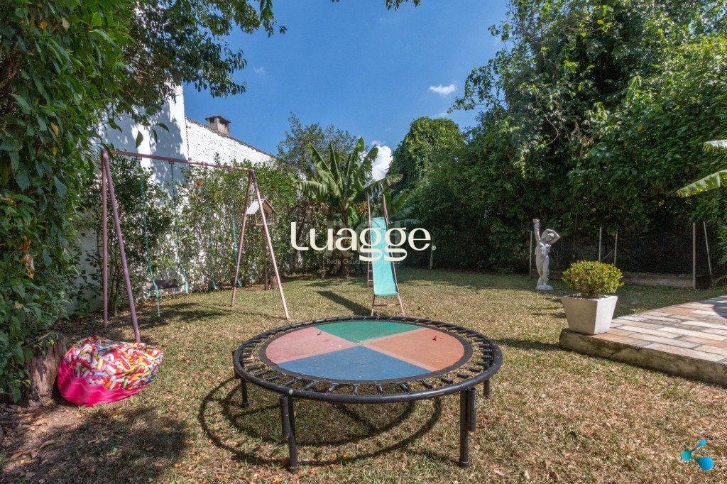 Casa à venda com 3 quartos, 241m² - Foto 82