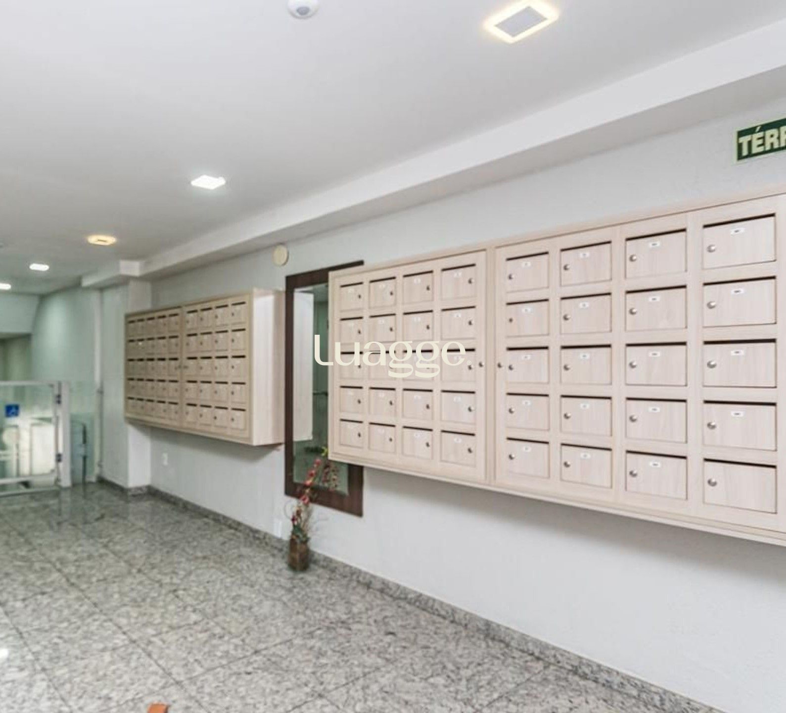 Apartamento à venda com 2 quartos, 77m² - Foto 18