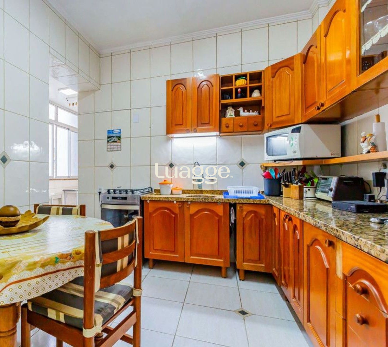 Apartamento à venda com 4 quartos, 195m² - Foto 18