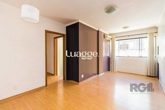 Apartamento à venda com 2 quartos, 69m² - Foto 1