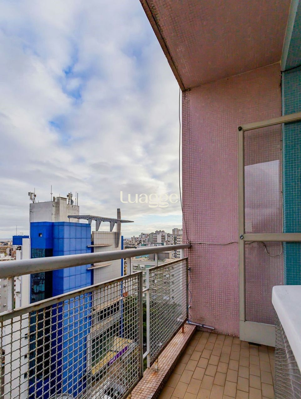 Apartamento à venda com 4 quartos, 195m² - Foto 13