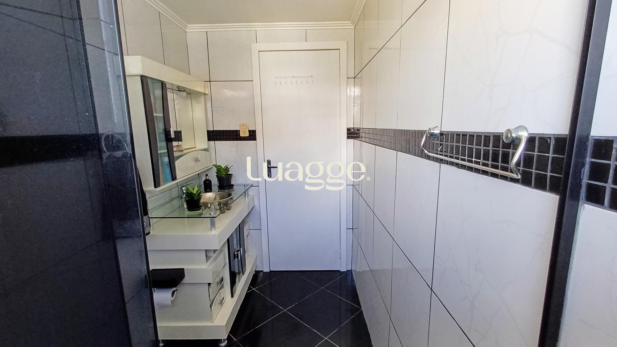 Apartamento à venda com 2 quartos, 81m² - Foto 31