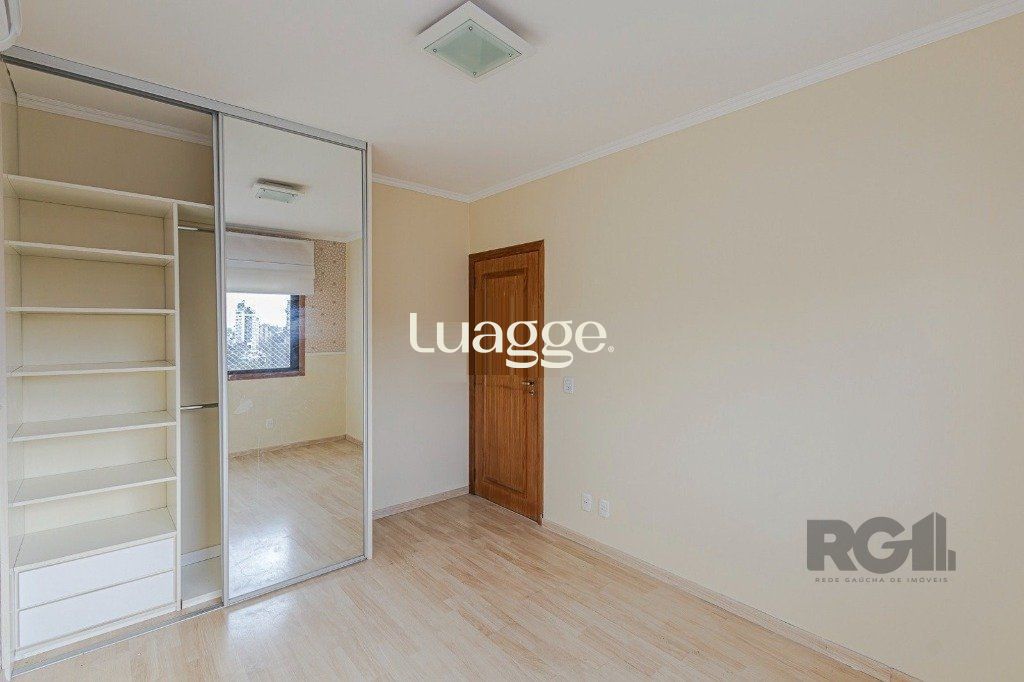 Apartamento à venda com 3 quartos, 97m² - Foto 18