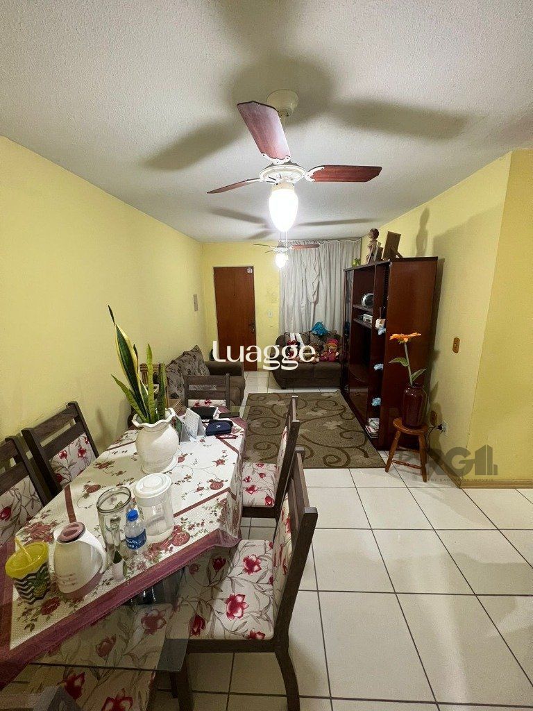 Apartamento à venda com 2 quartos, 68m² - Foto 1