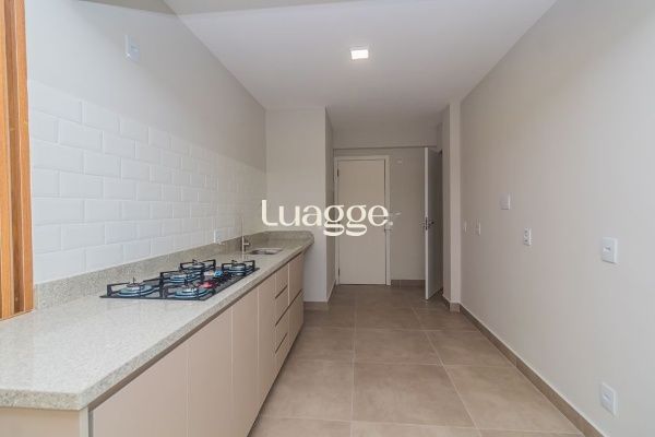 Apartamento à venda com 3 quartos, 113m² - Foto 9
