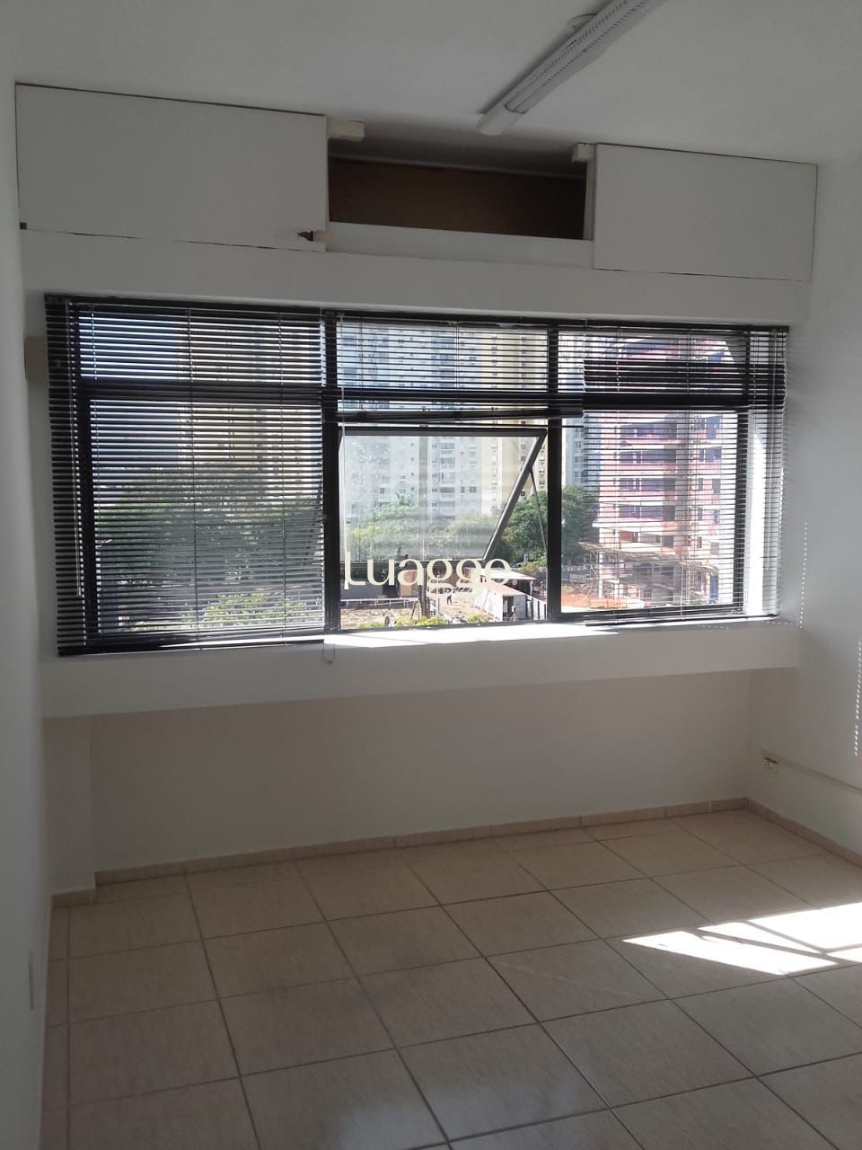 Conjunto Comercial-Sala à venda com 1 quarto, 35m² - Foto 1