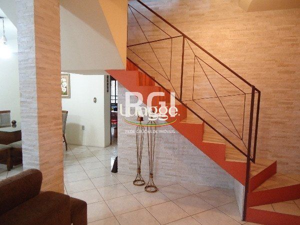 Casa, 3 quartos, 321 m² - Foto 2